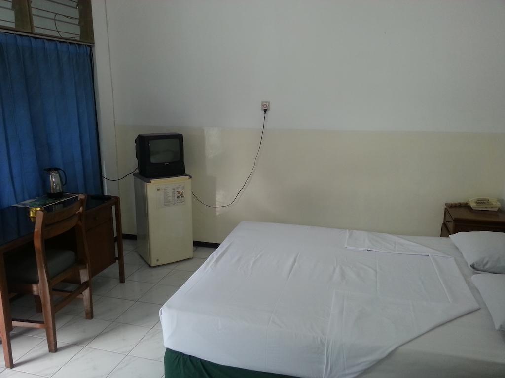 Henny Executive Homestay Surabaya