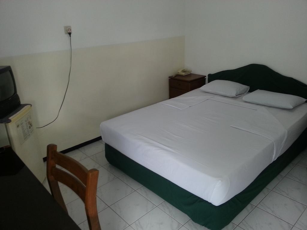 Henny Executive Homestay Guest house