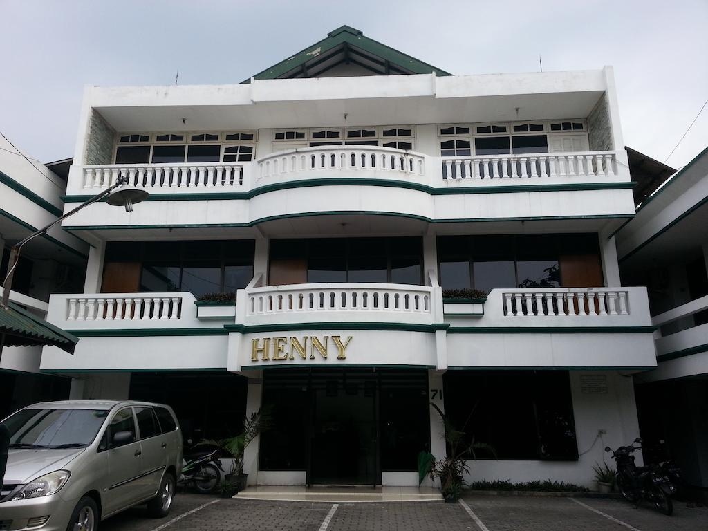 Guest house Henny Executive Homestay